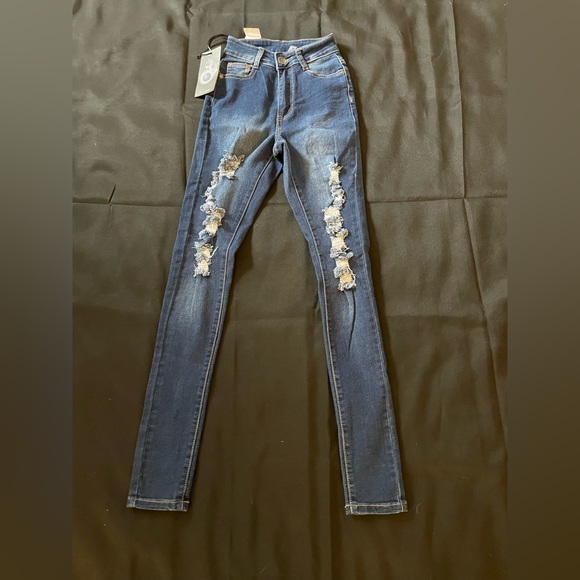 New with Tags Bob Jeans Women’s Distressed Size 0 - Picture 1 of 6